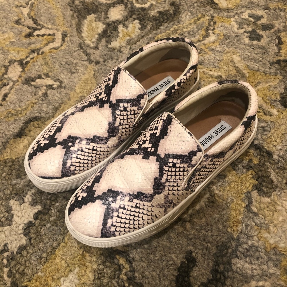 Steve Madden snake skin slip ons